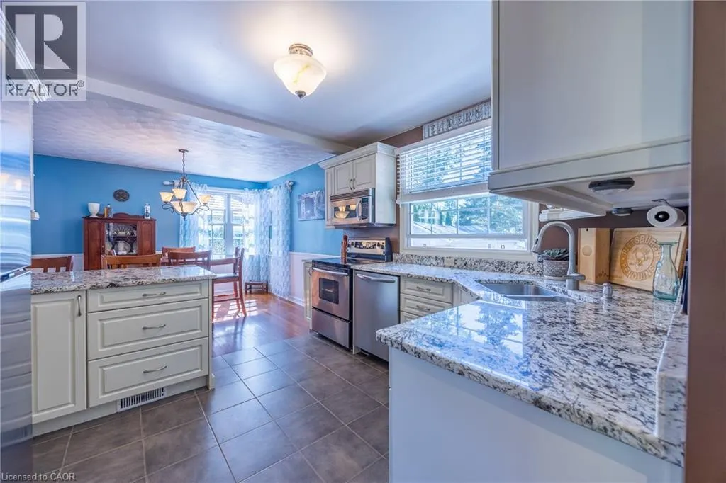 30 GIBSON Drive