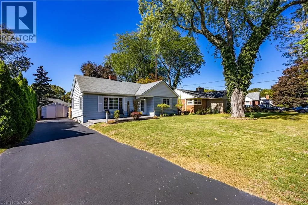 30 GIBSON Drive