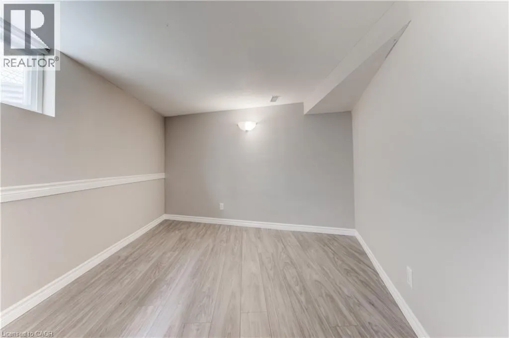 119 KINGSWOOD Drive