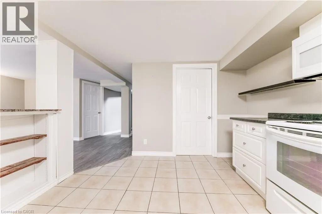 119 KINGSWOOD Drive