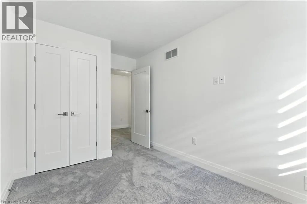 4 CLEAR VALLEY Lane