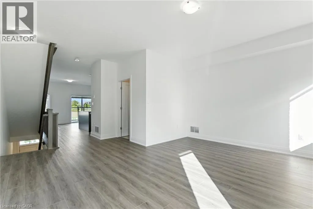 4 CLEAR VALLEY Lane