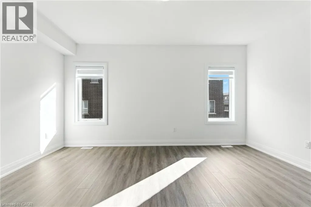 4 CLEAR VALLEY Lane