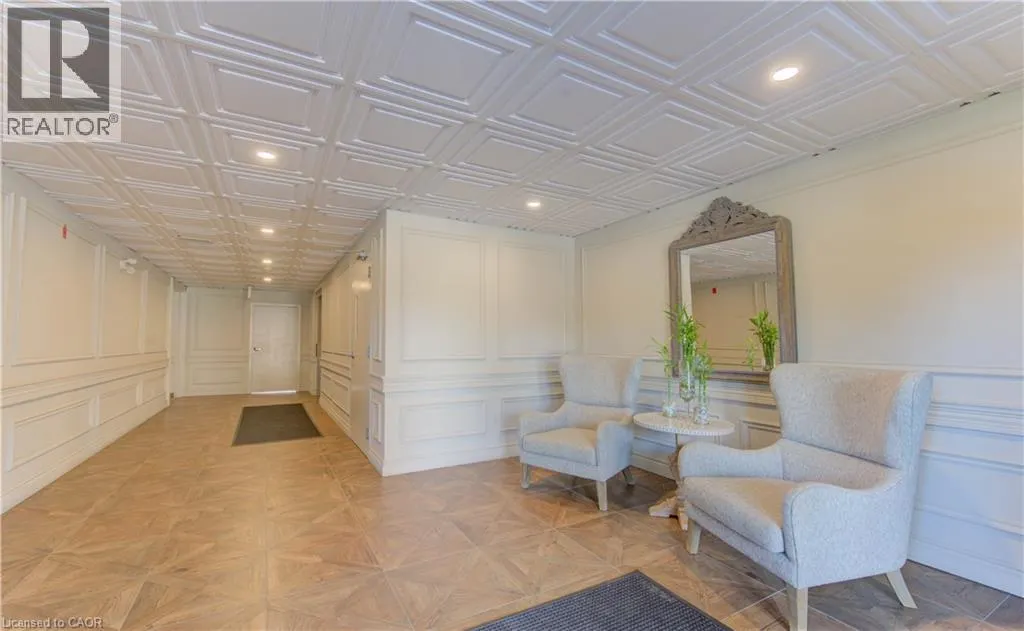345 BRIARMEADOW Drive Unit# 402, #402