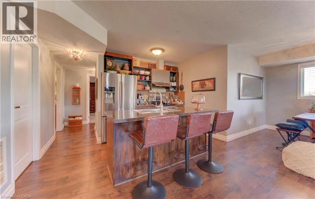345 BRIARMEADOW Drive Unit# 402, #402