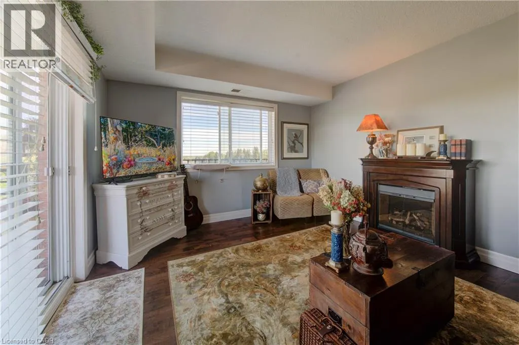 345 BRIARMEADOW Drive Unit# 402, #402