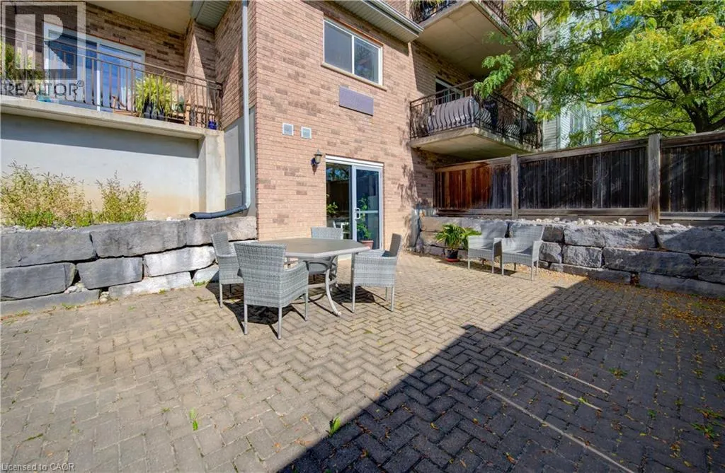 345 BRIARMEADOW Drive Unit# 402, #402