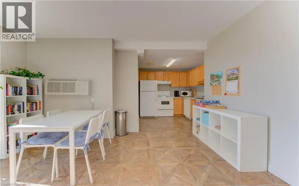 345 BRIARMEADOW Drive Unit# 402, #402
