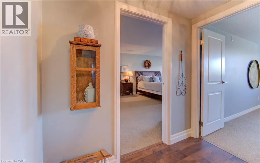 345 BRIARMEADOW Drive Unit# 402, #402