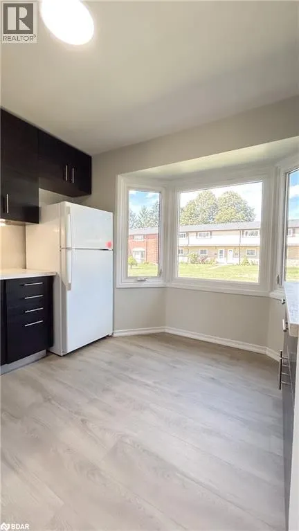 160 JANSEN Avenue Unit# 32, #32