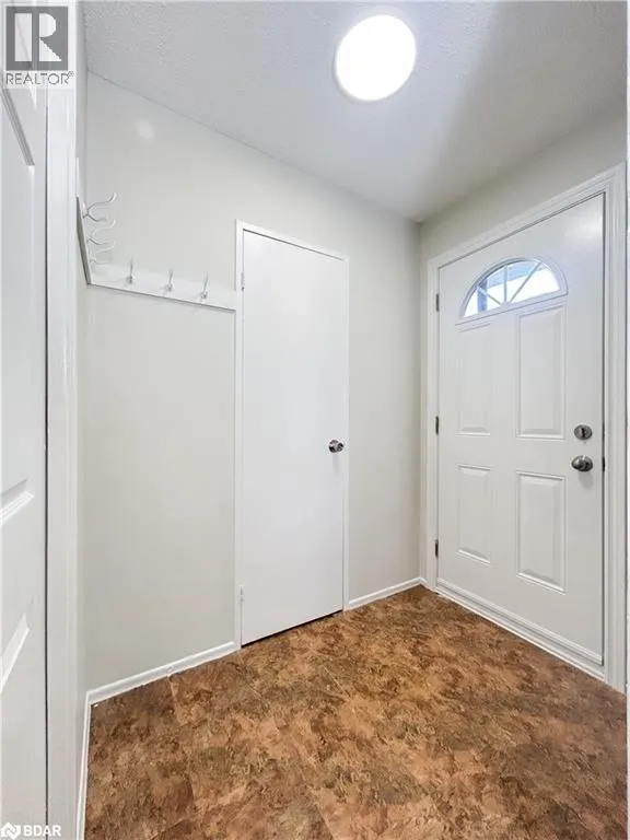 160 JANSEN Avenue Unit# 32, #32