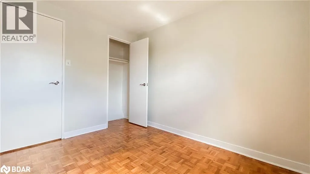 160 JANSEN Avenue Unit# 32, #32