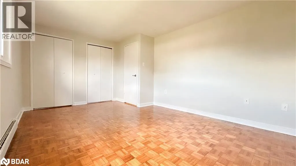 160 JANSEN Avenue Unit# 32, #32