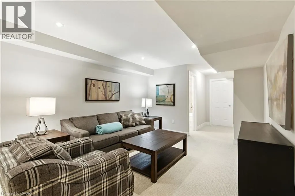 4 BURGUNDY Grove