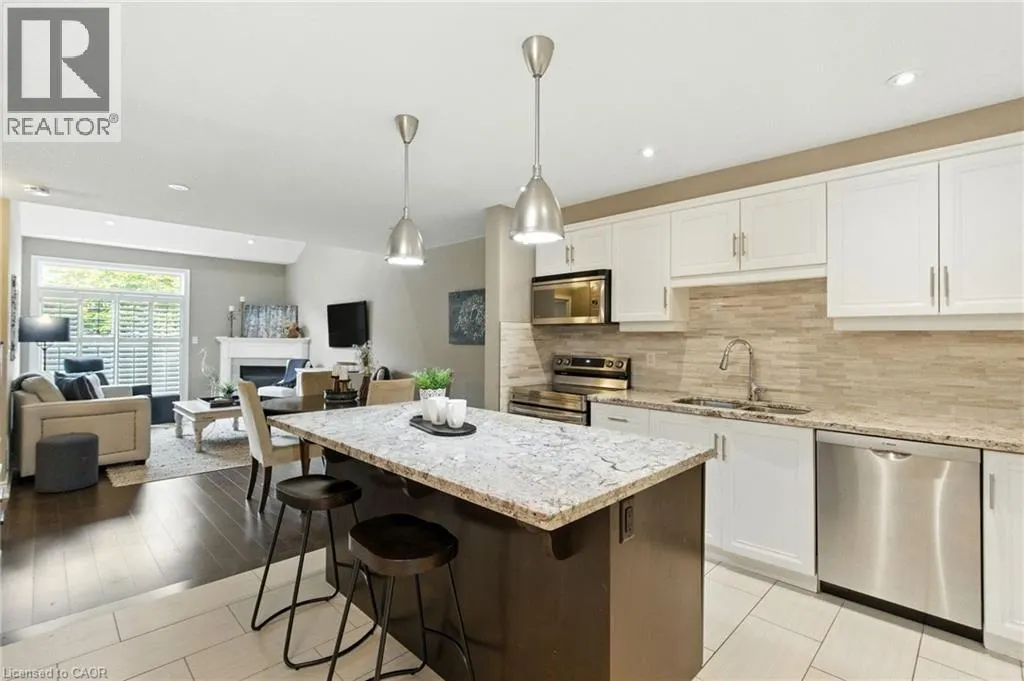 4 BURGUNDY Grove