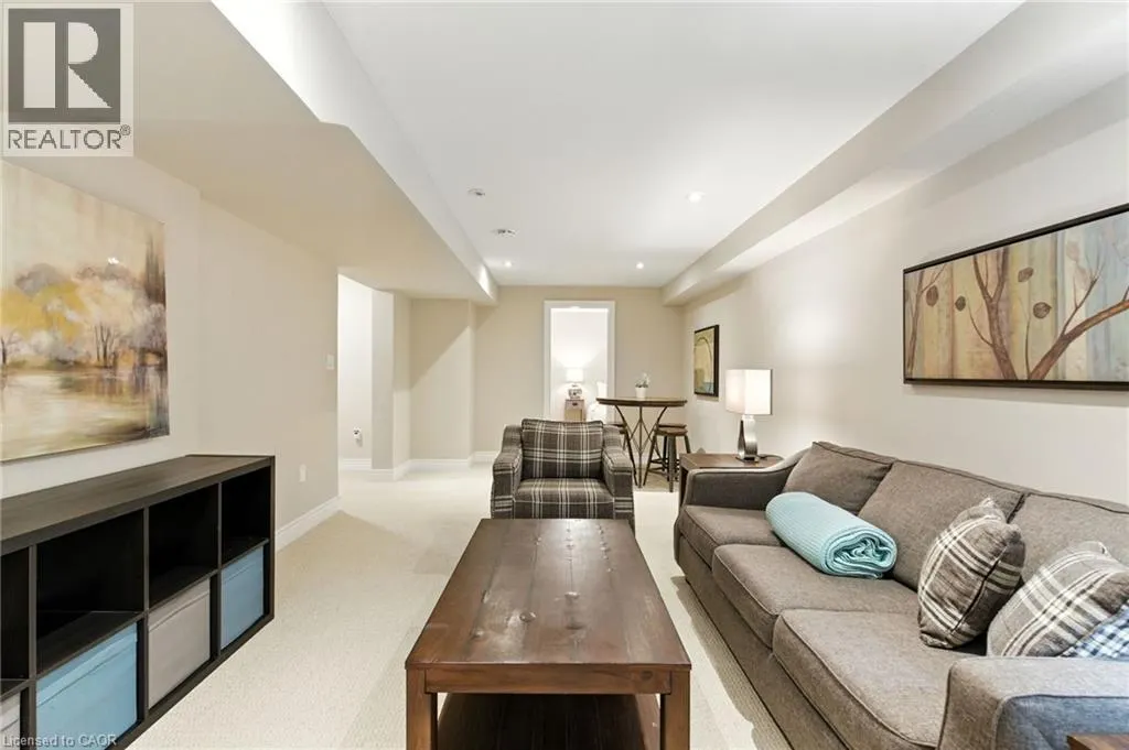 4 BURGUNDY Grove