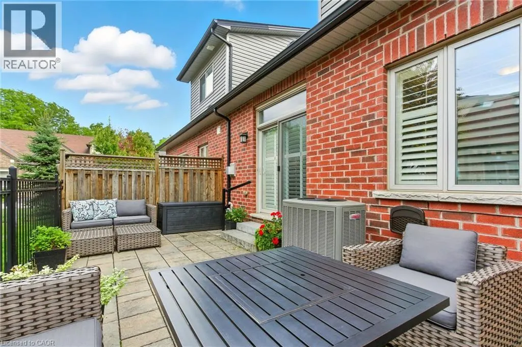 4 BURGUNDY Grove