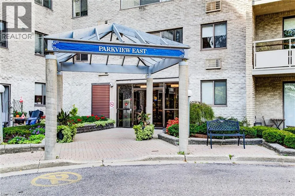 89 WESTWOOD Road Unit# 405, #405
