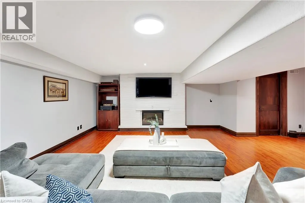 11 MAPLE HILL Drive