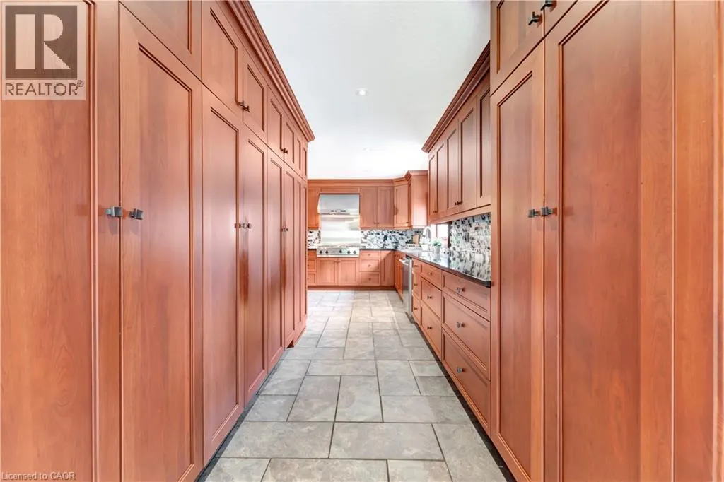 11 MAPLE HILL Drive