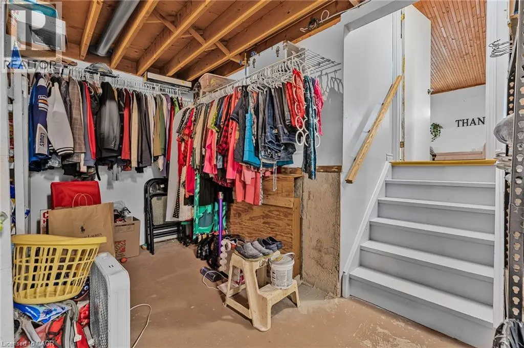 5880 CRIMSON Drive