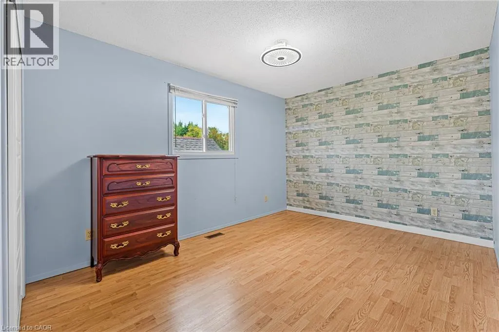 5880 CRIMSON Drive