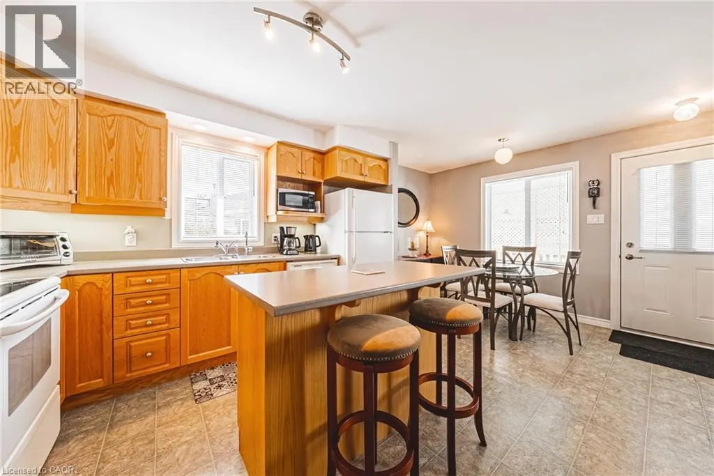 32 WATER STREET PVT