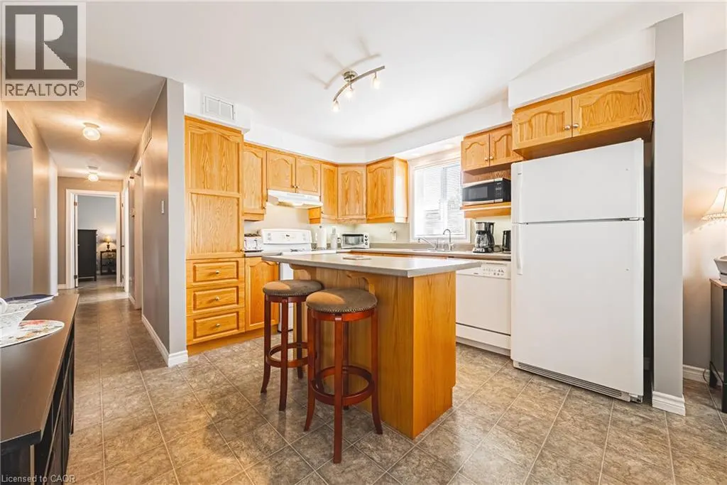 32 WATER STREET PVT
