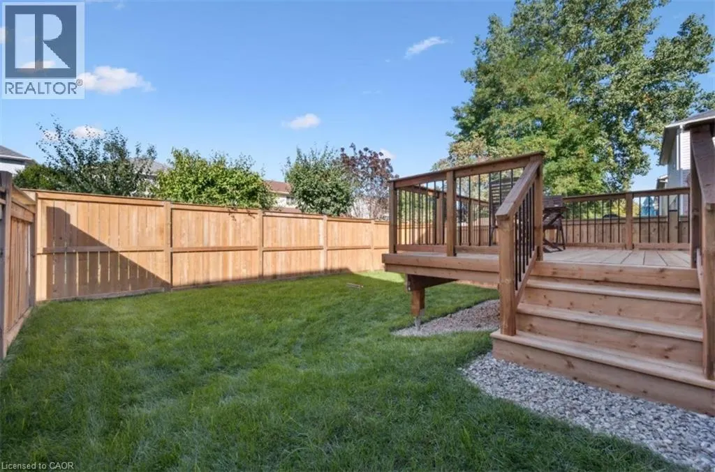 416 BEAUMONT Crescent