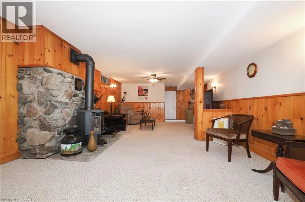 44 MILTON Avenue W