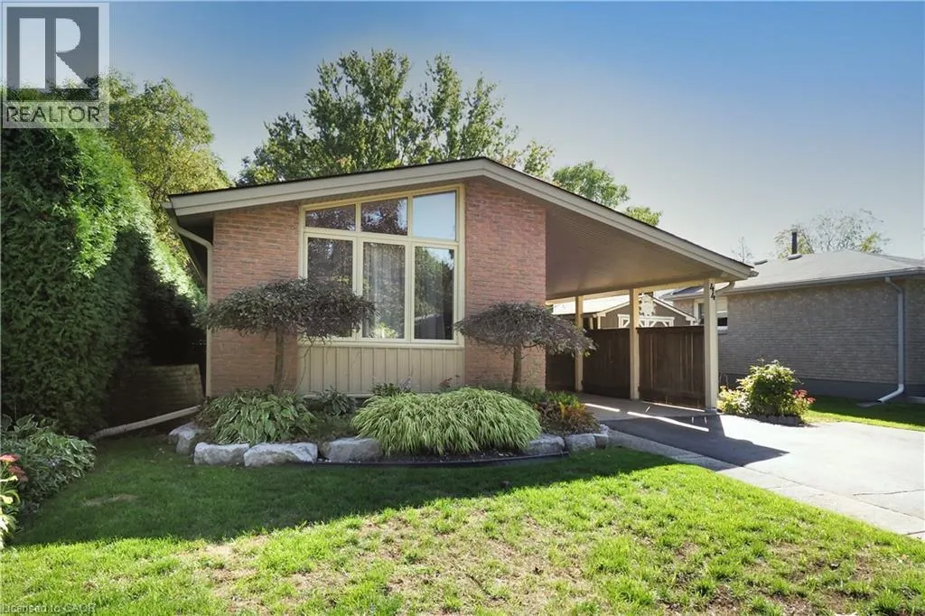 44 MILTON Avenue W