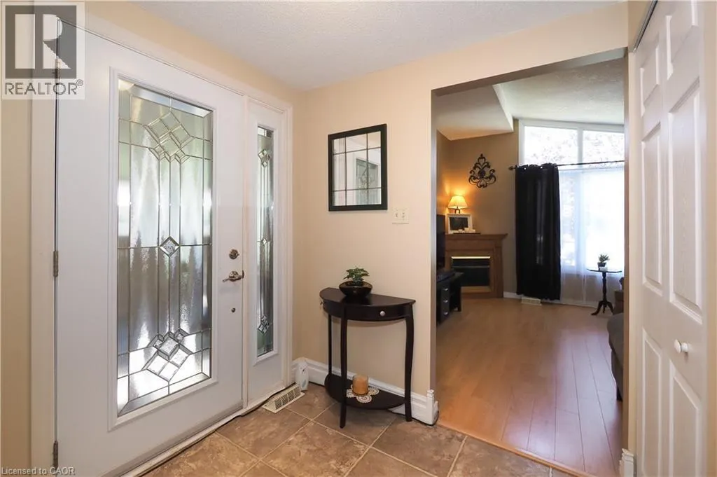 44 MILTON Avenue W