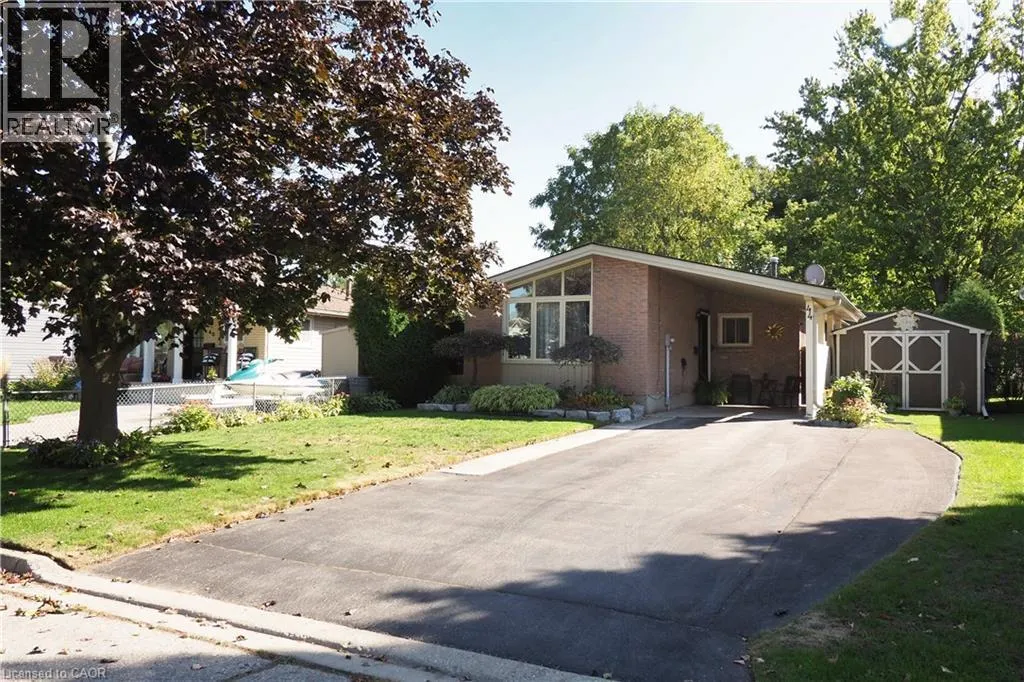 44 MILTON Avenue W