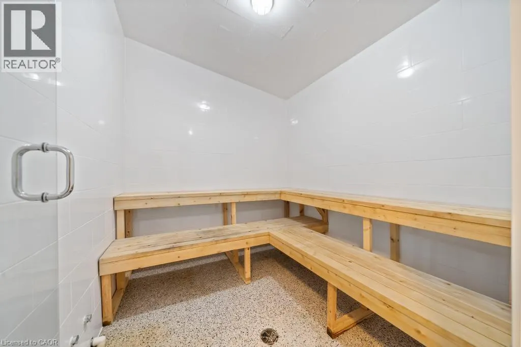 442 MAPLE Avenue Unit# 1101, #1101