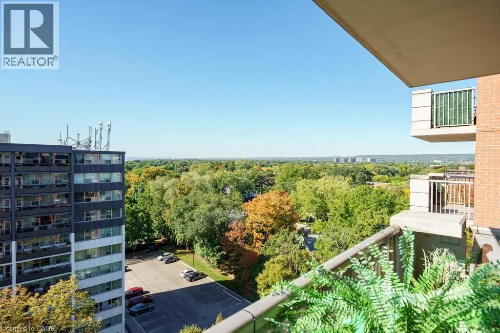 442 MAPLE Avenue Unit# 1101, #1101