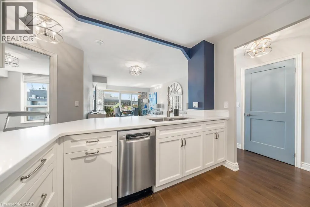 442 MAPLE Avenue Unit# 1101, #1101