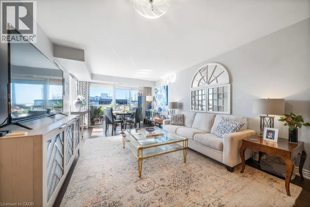442 MAPLE Avenue Unit# 1101, #1101