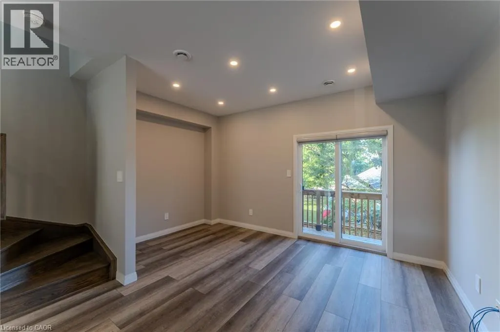 720 GREY Street Unit# 30, #30