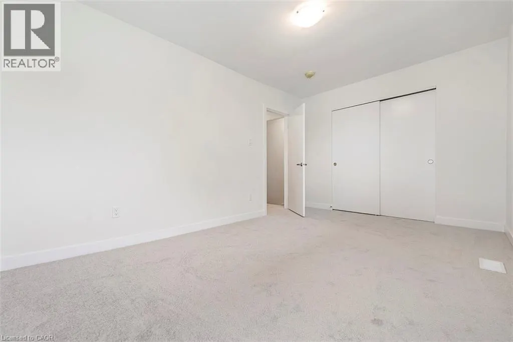 76 WOODMAN Drive N