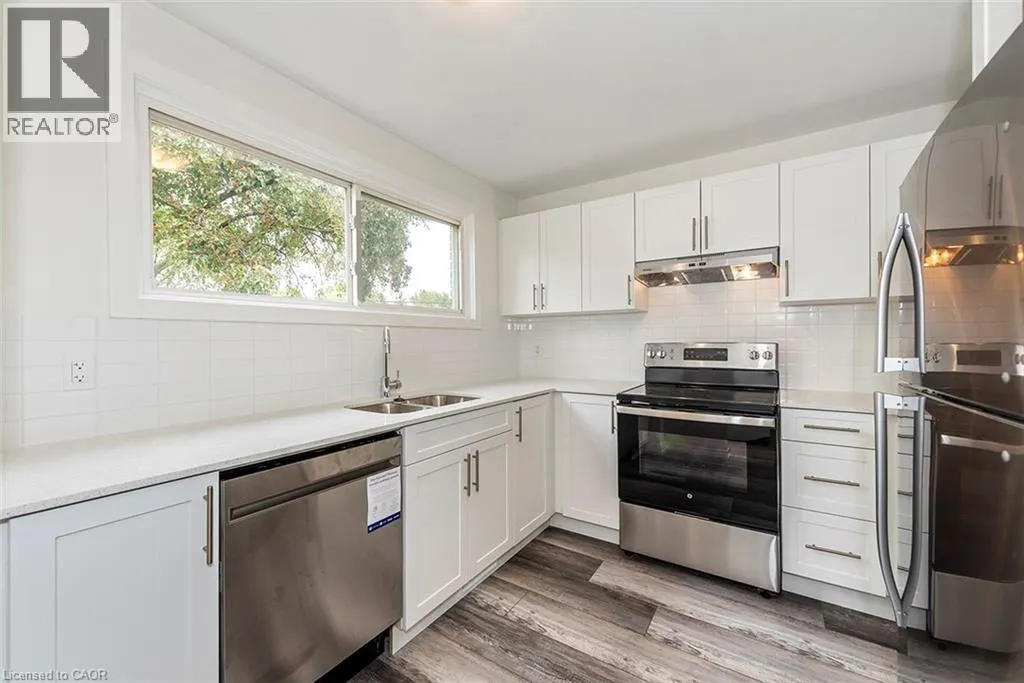 76 WOODMAN Drive N