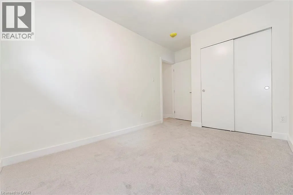 76 WOODMAN Drive N
