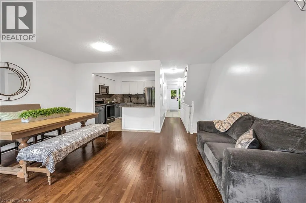 26 MOSS Boulevard Unit# 19, #19