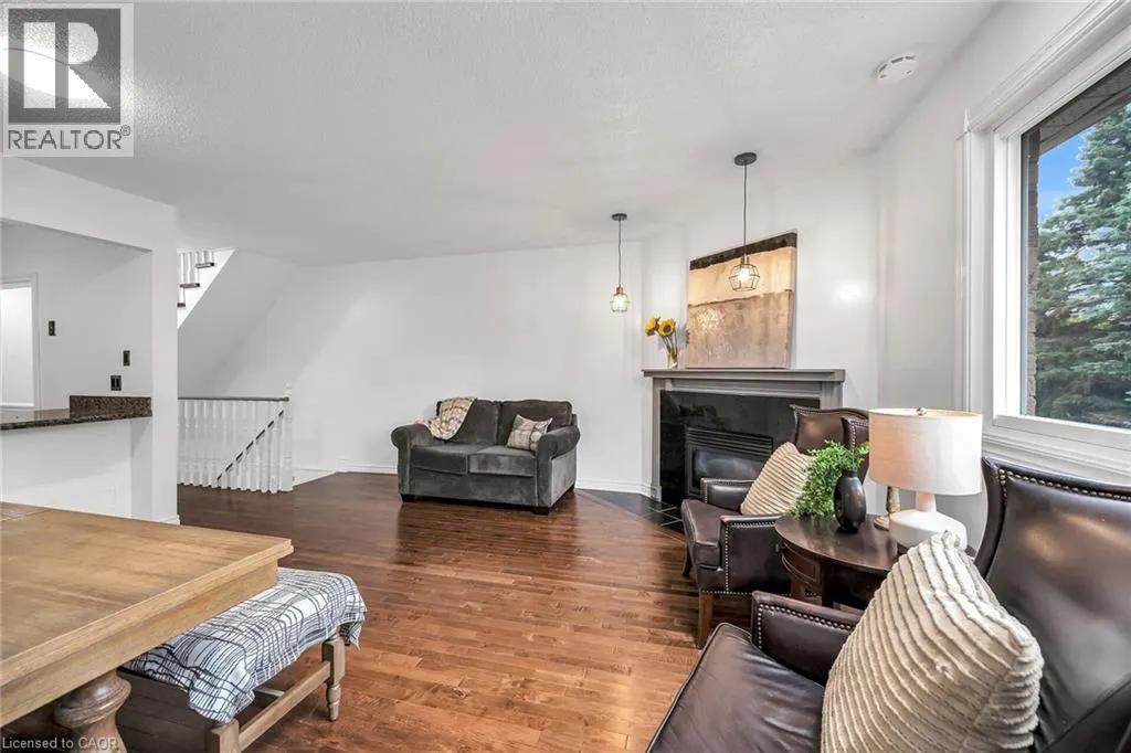 26 MOSS Boulevard Unit# 19, #19