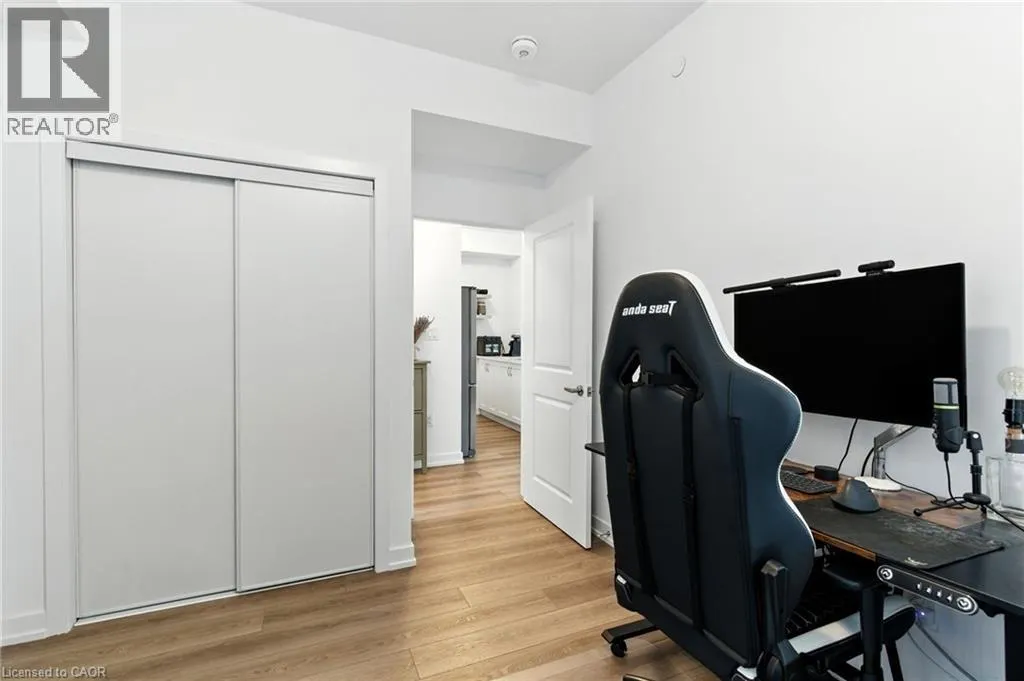 460 DUNDAS Street E Unit# 313, #313