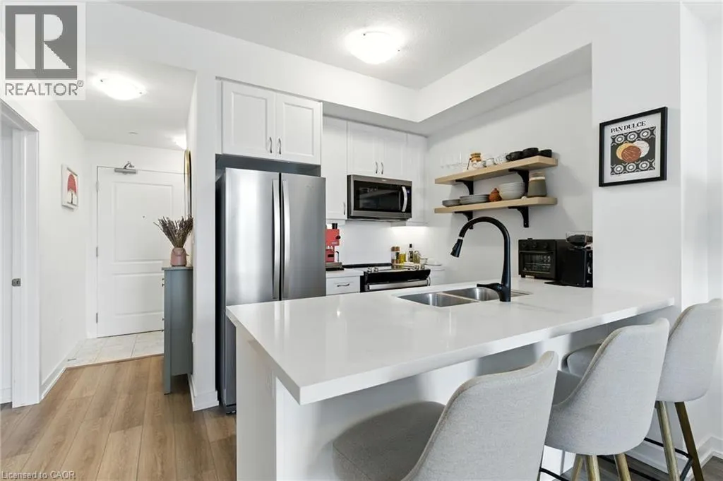 460 DUNDAS Street E Unit# 313, #313