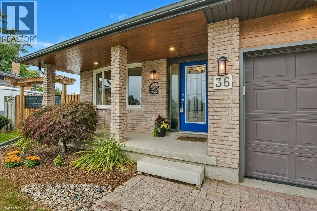 36 CRYSTAL Court