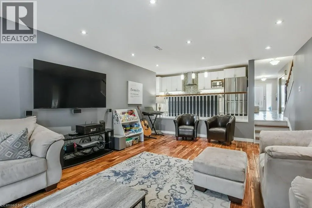 36 CRYSTAL Court