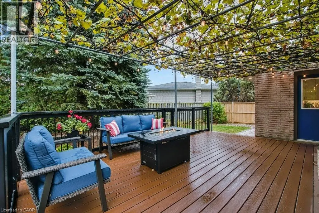 36 CRYSTAL Court