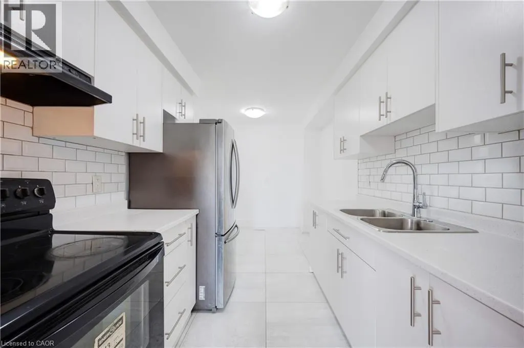 3430 BRANDON GATE Drive Unit# 31, #31