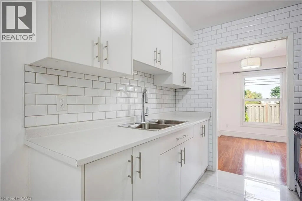 3430 BRANDON GATE Drive Unit# 31, #31